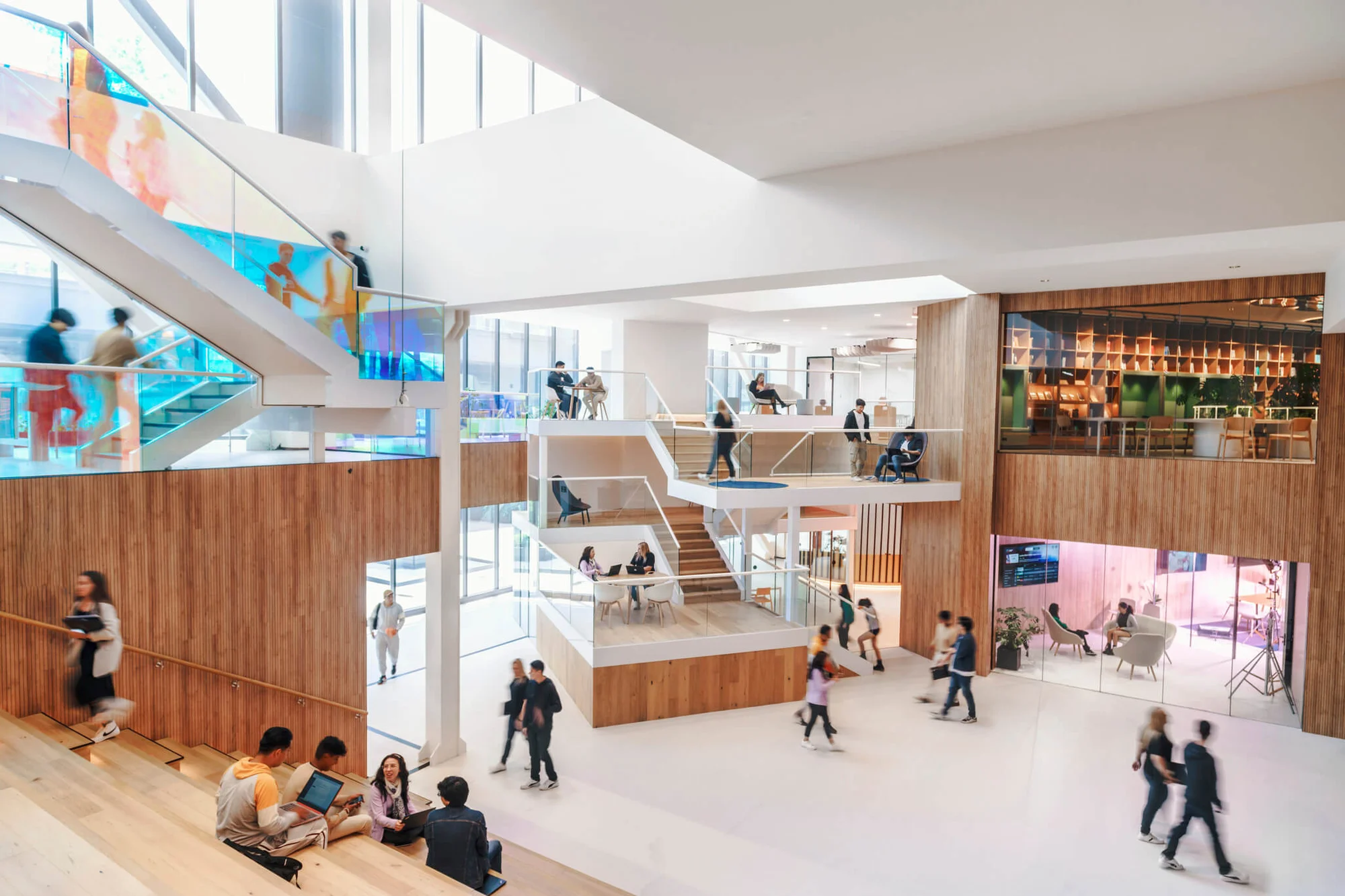 Interior de la Universidad de la Libertad en Ciudad de México